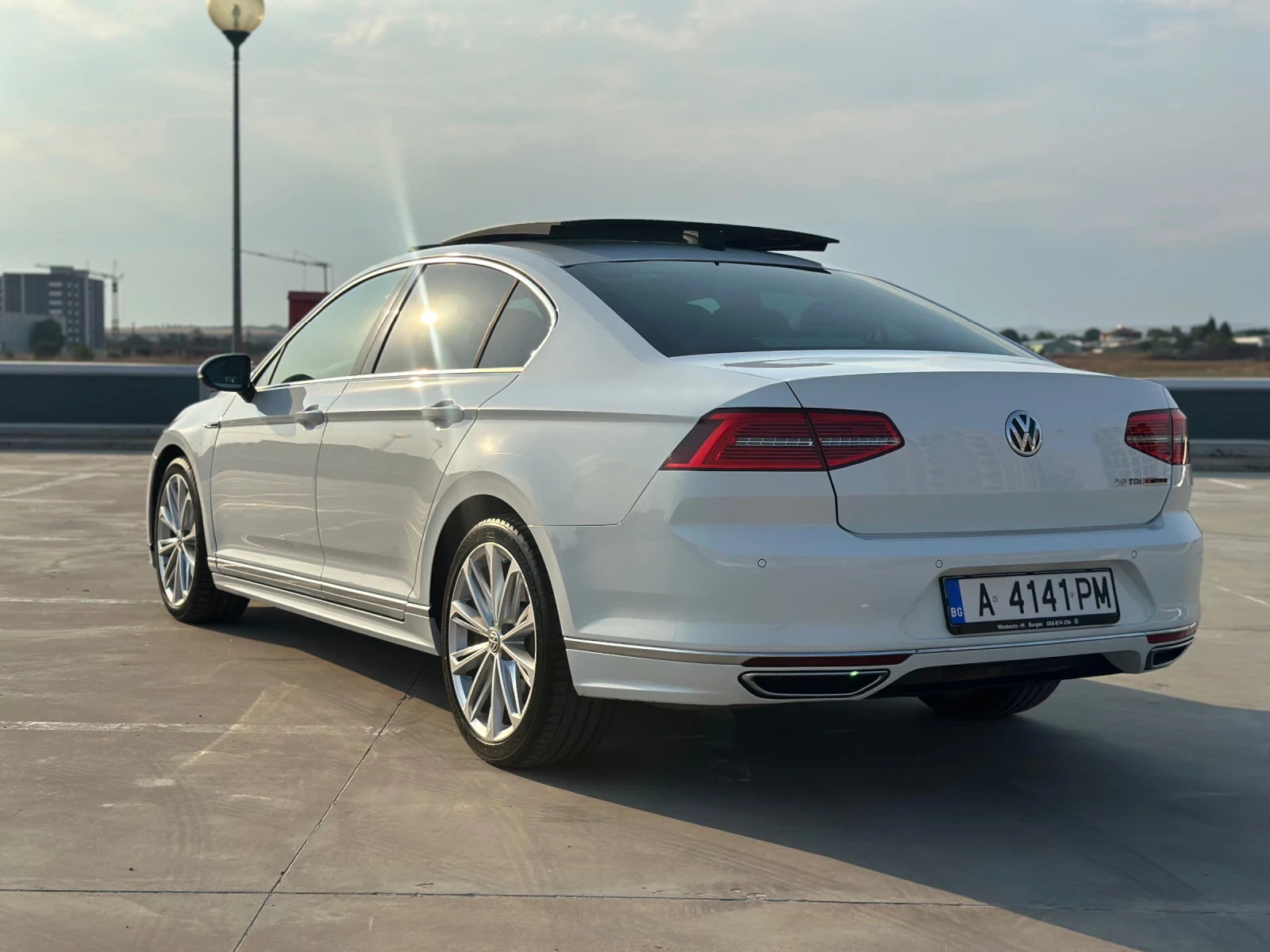 VW Passat 2.0BITDI, R-LINE, 4MOTION - изображение 6