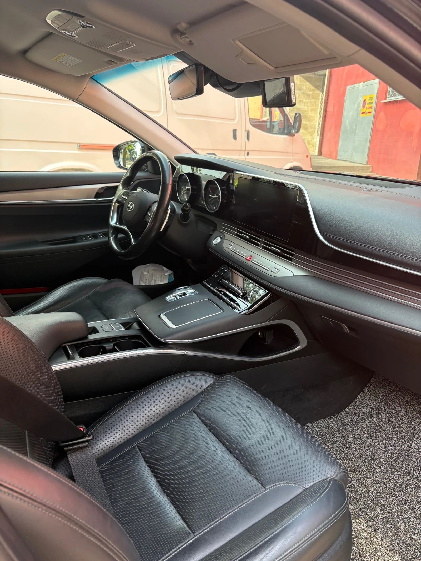 Hyundai Grandeur, снимка 7 - Автомобили и джипове - 54388682