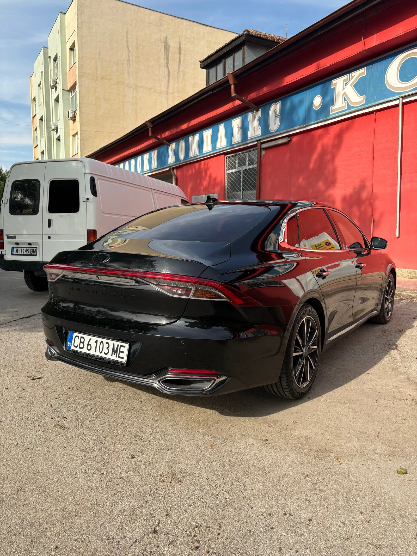 Hyundai Grandeur, снимка 5 - Автомобили и джипове - 54388682