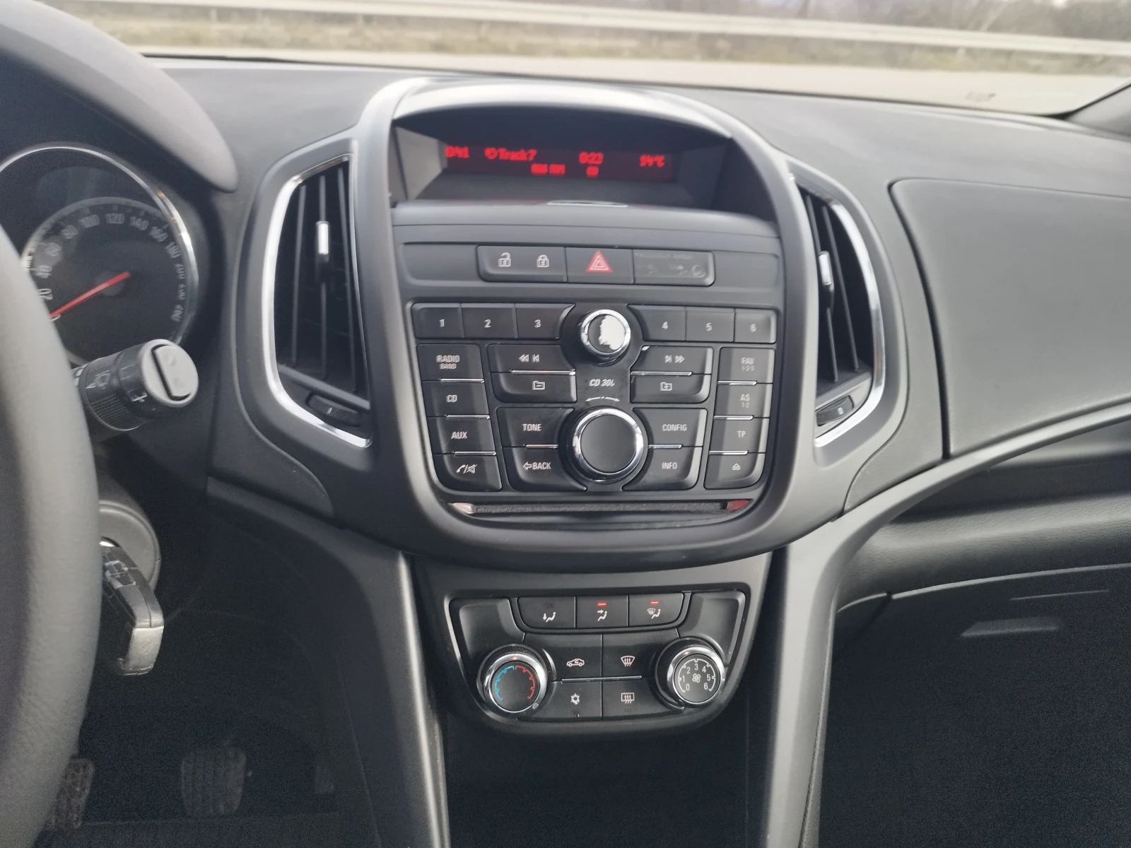 Opel Zafira 1.4Turbo 120 kc. | Mobile.bg � ����������� 12