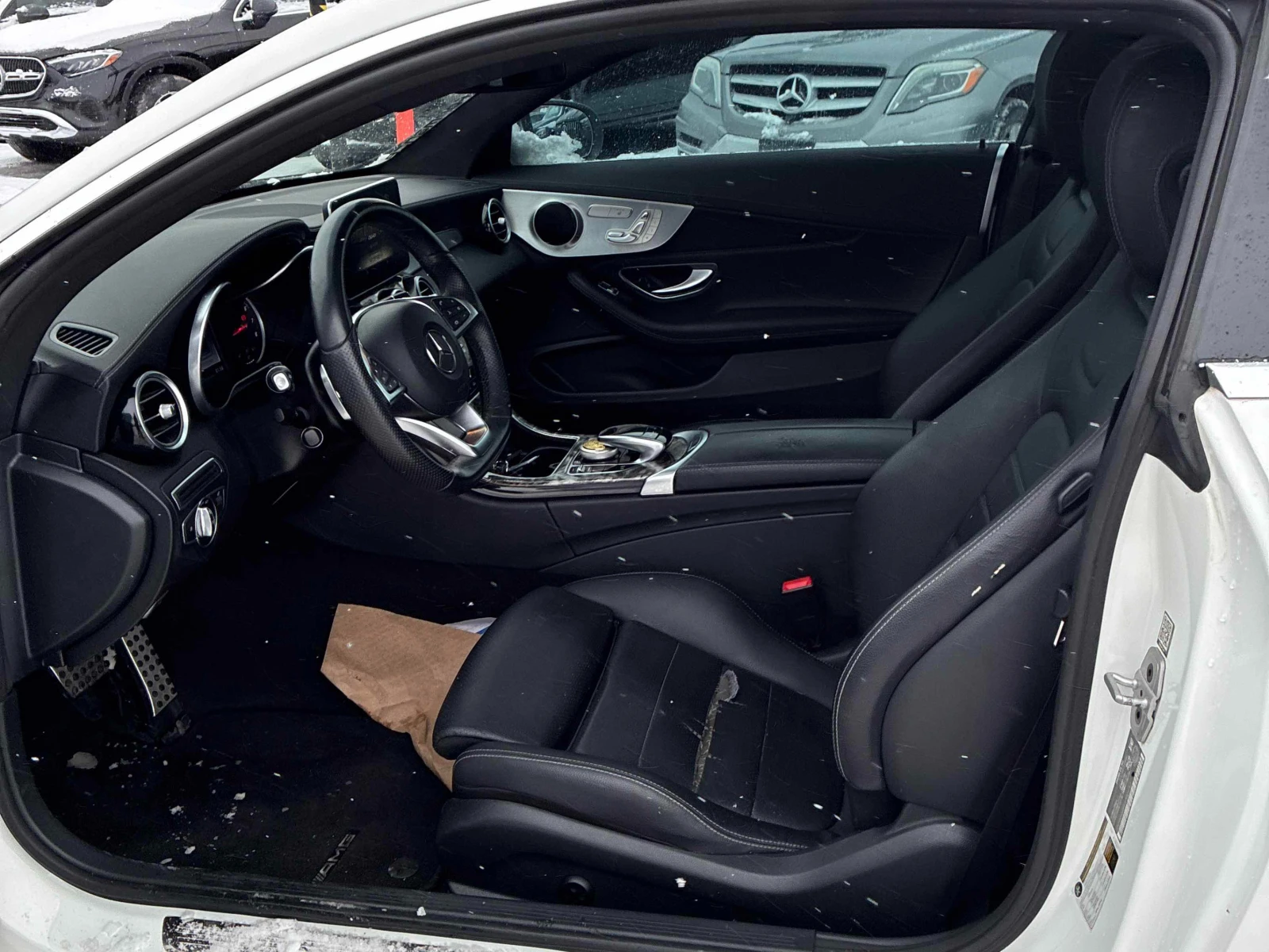 Mercedes-Benz C 300 * * CARFAX * * ���� ������ * *  | Mobile.bg � ����������� 6