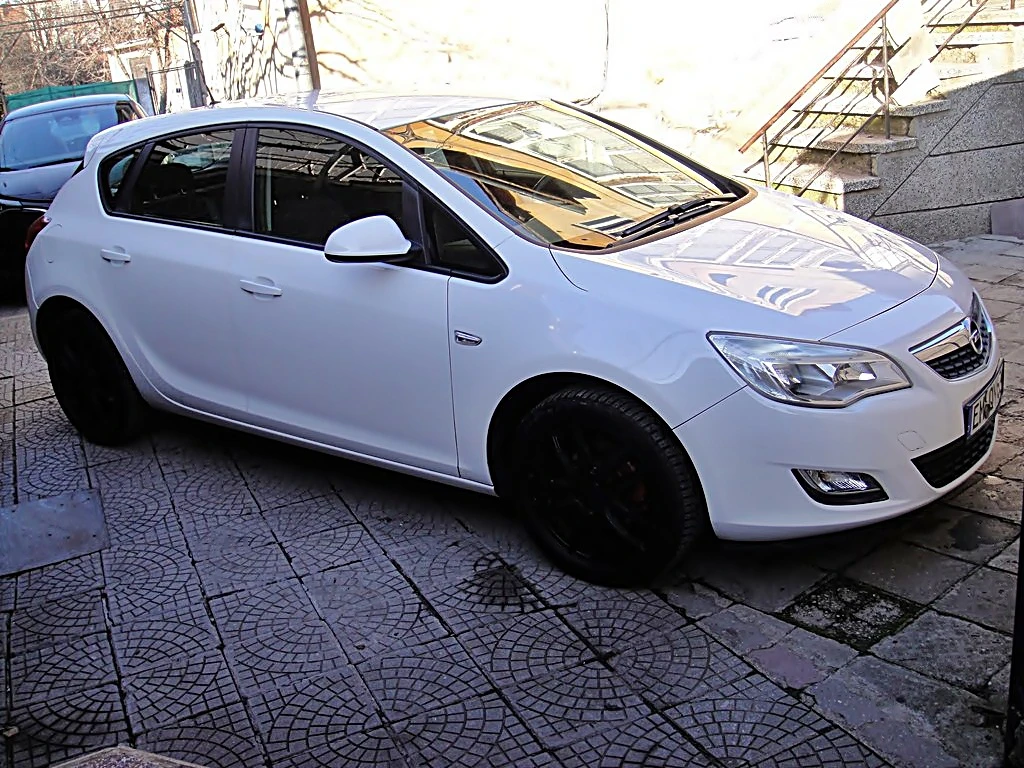 Opel Astra 1.4  ГЕРМАНИЯ - изображение 2