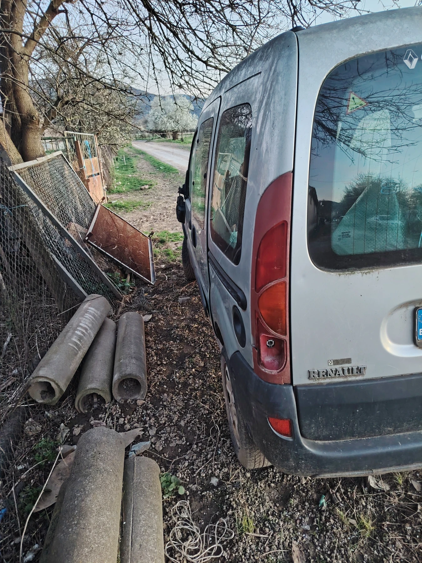 Renault Kangoo, снимка 4 - Автомобили и джипове - 54140919