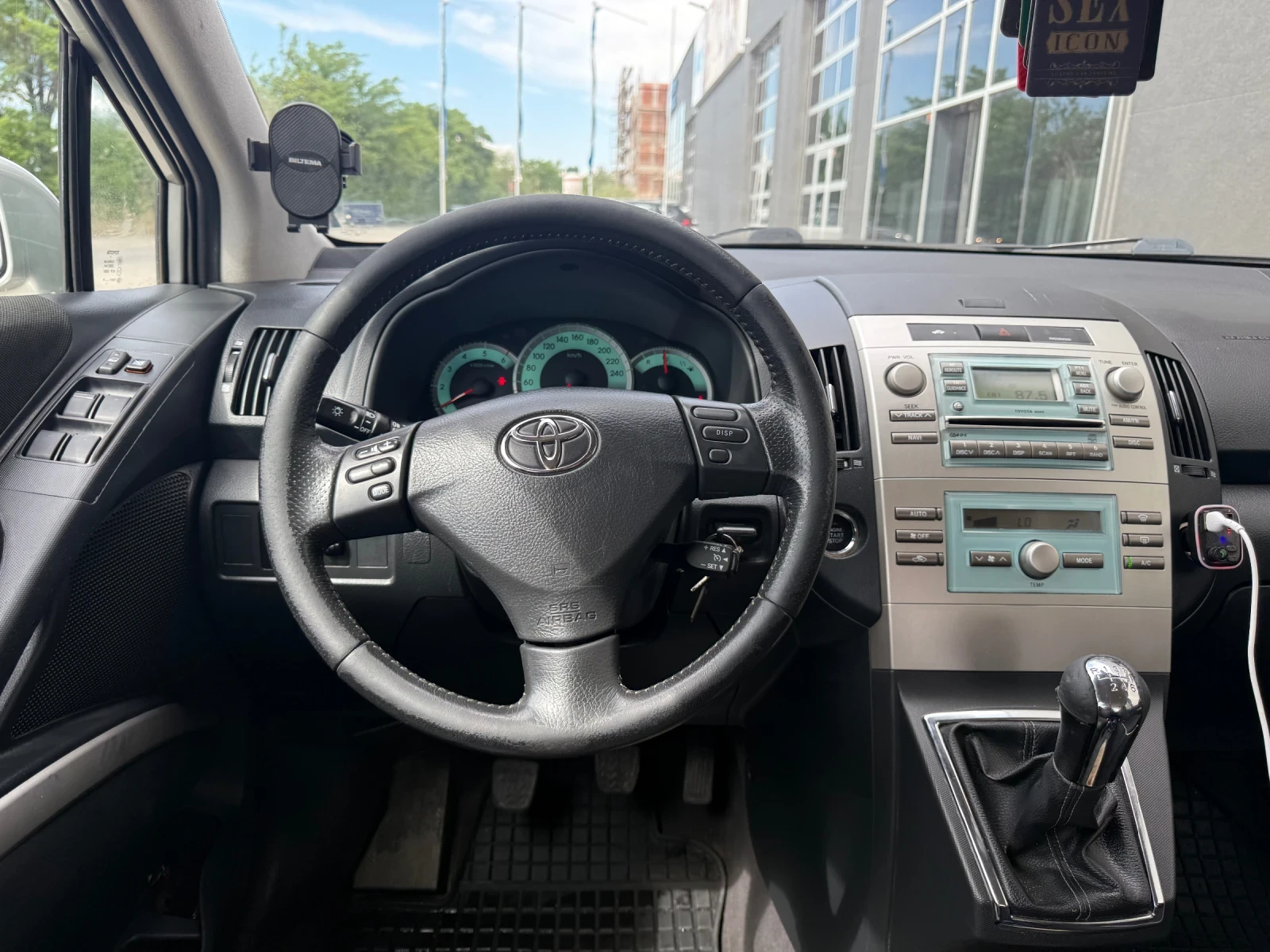Toyota Corolla verso, снимка 6 - Автомобили и джипове - 54755080