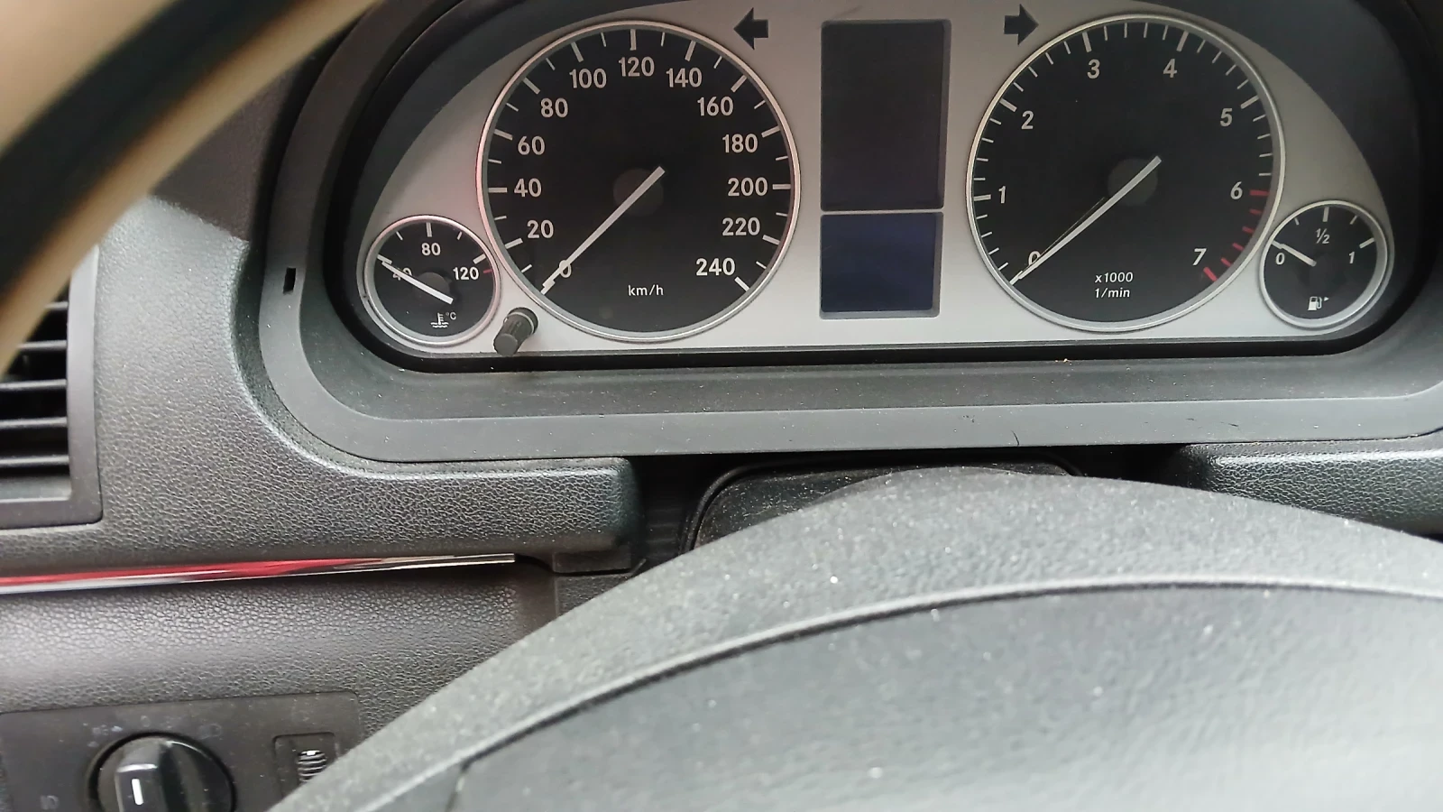 Mercedes-Benz B 150, снимка 13 - Автомобили и джипове - 54947799