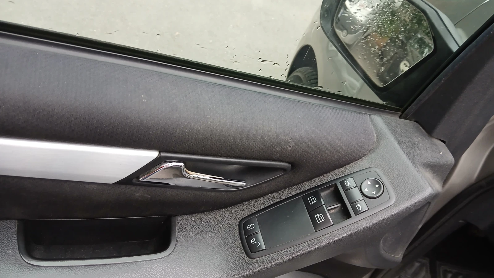 Mercedes-Benz B 150, снимка 12 - Автомобили и джипове - 54947799