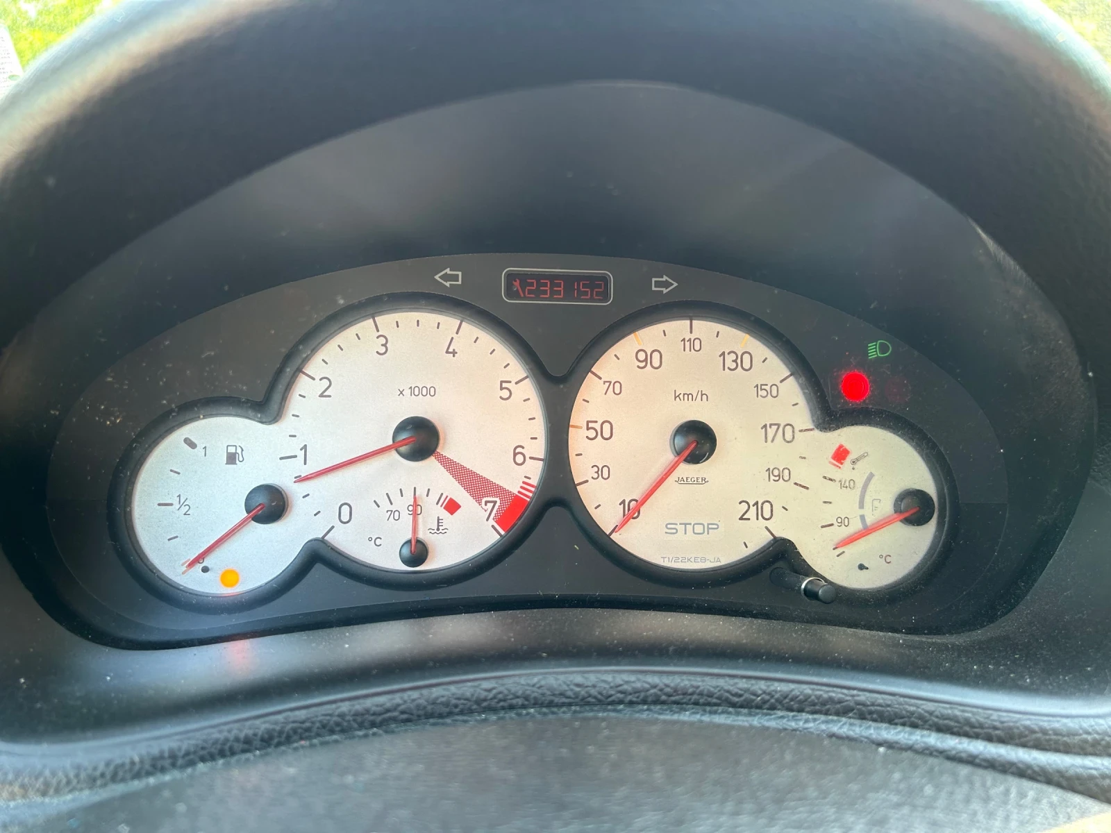 Peugeot 206 CC 2.0i 16V, снимка 14 - Автомобили и джипове - 55098918