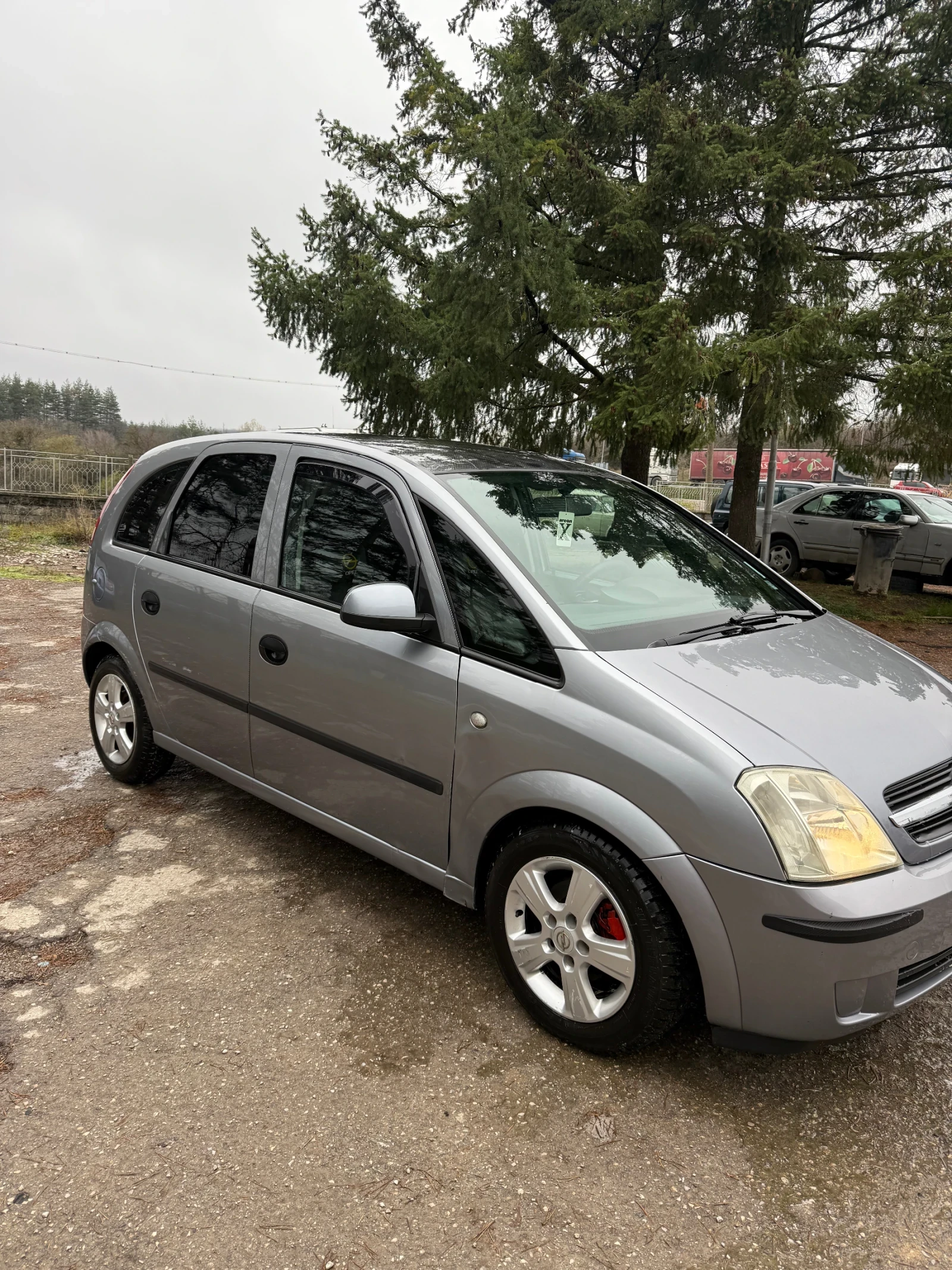 Opel Meriva, снимка 3 - Автомобили и джипове - 55258049