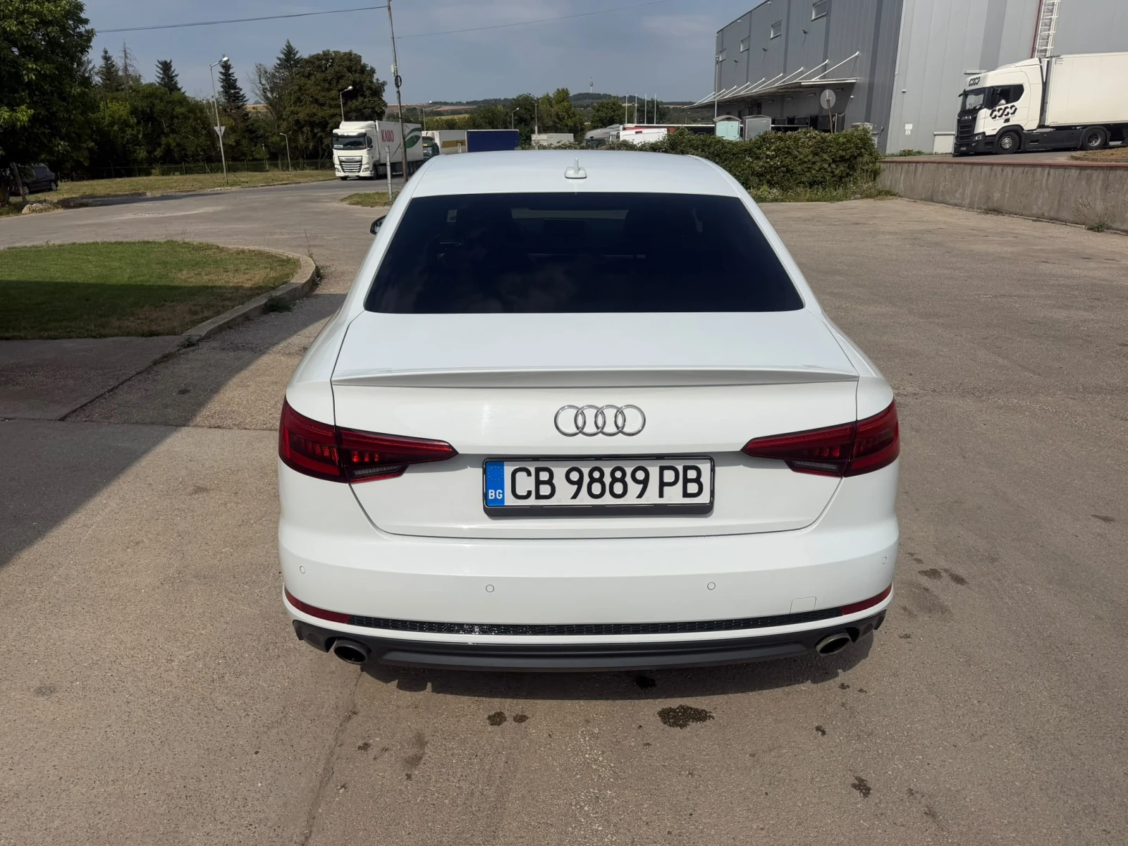 Audi A4, снимка 2 - Автомобили и джипове - 55656109