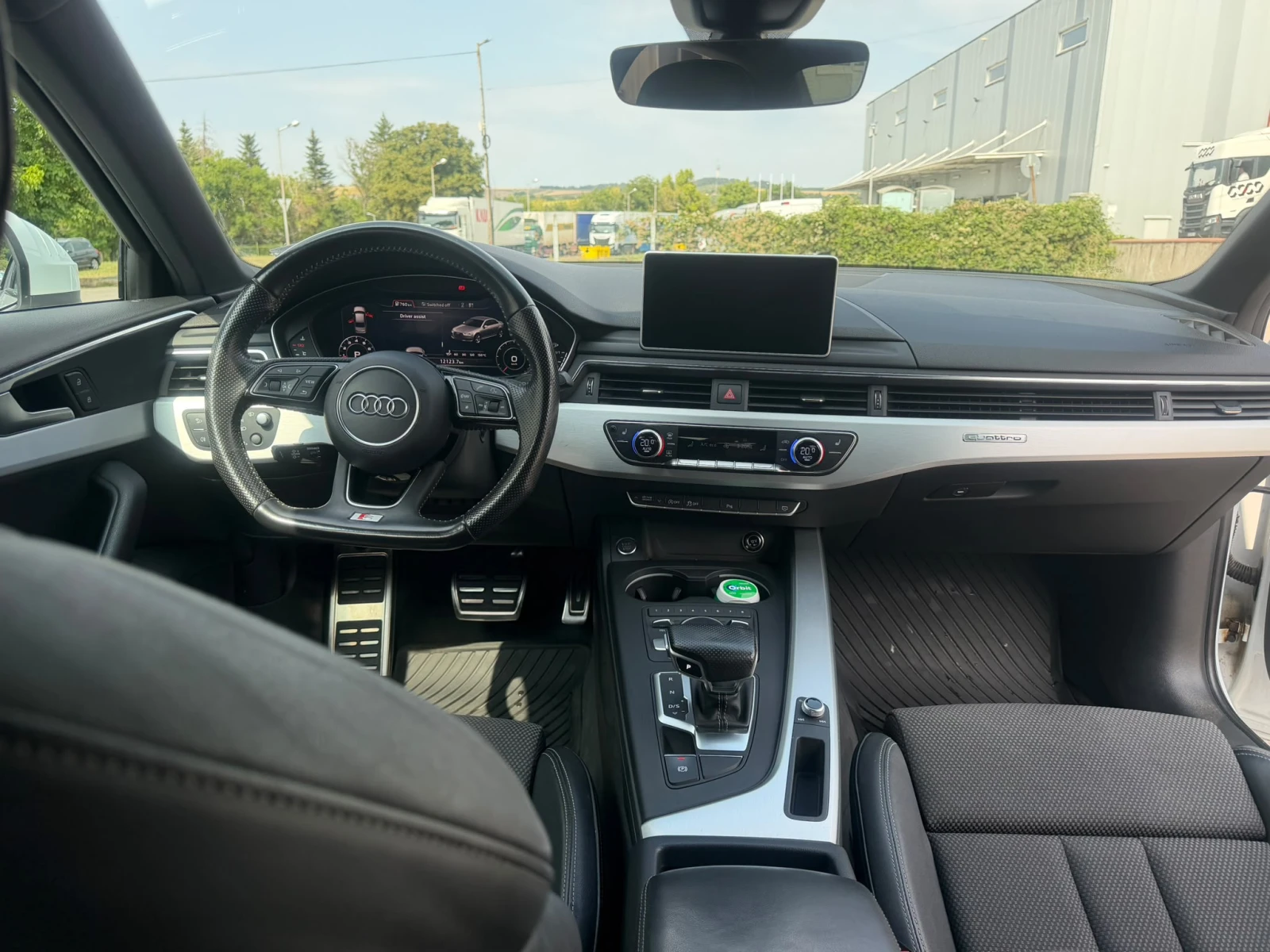 Audi A4, снимка 5 - Автомобили и джипове - 55656109