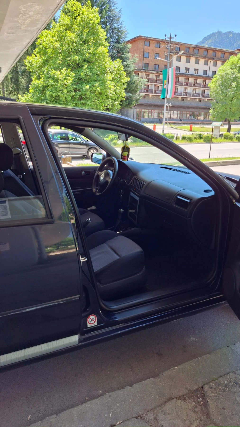 VW Golf 1.8T GTI AGU, снимка 9 - Автомобили и джипове - 55683939
