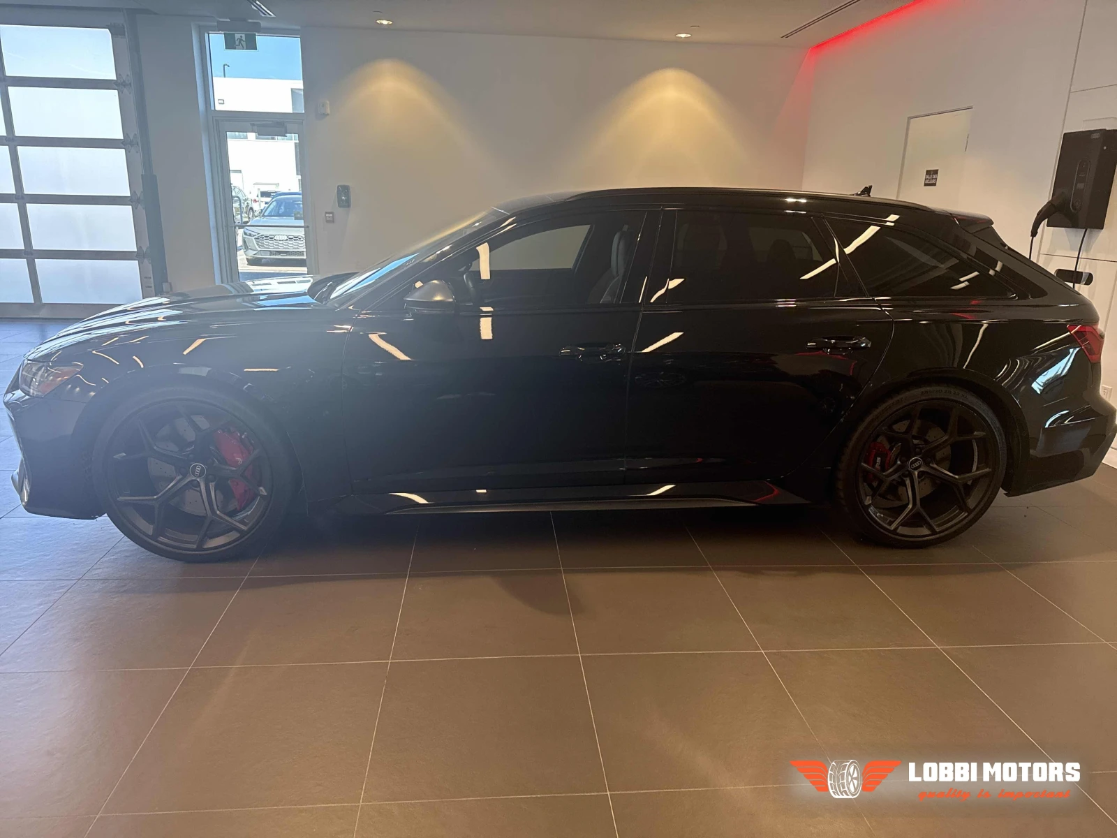 Audi Rs6, снимка 4 - Автомобили и джипове - 56104023