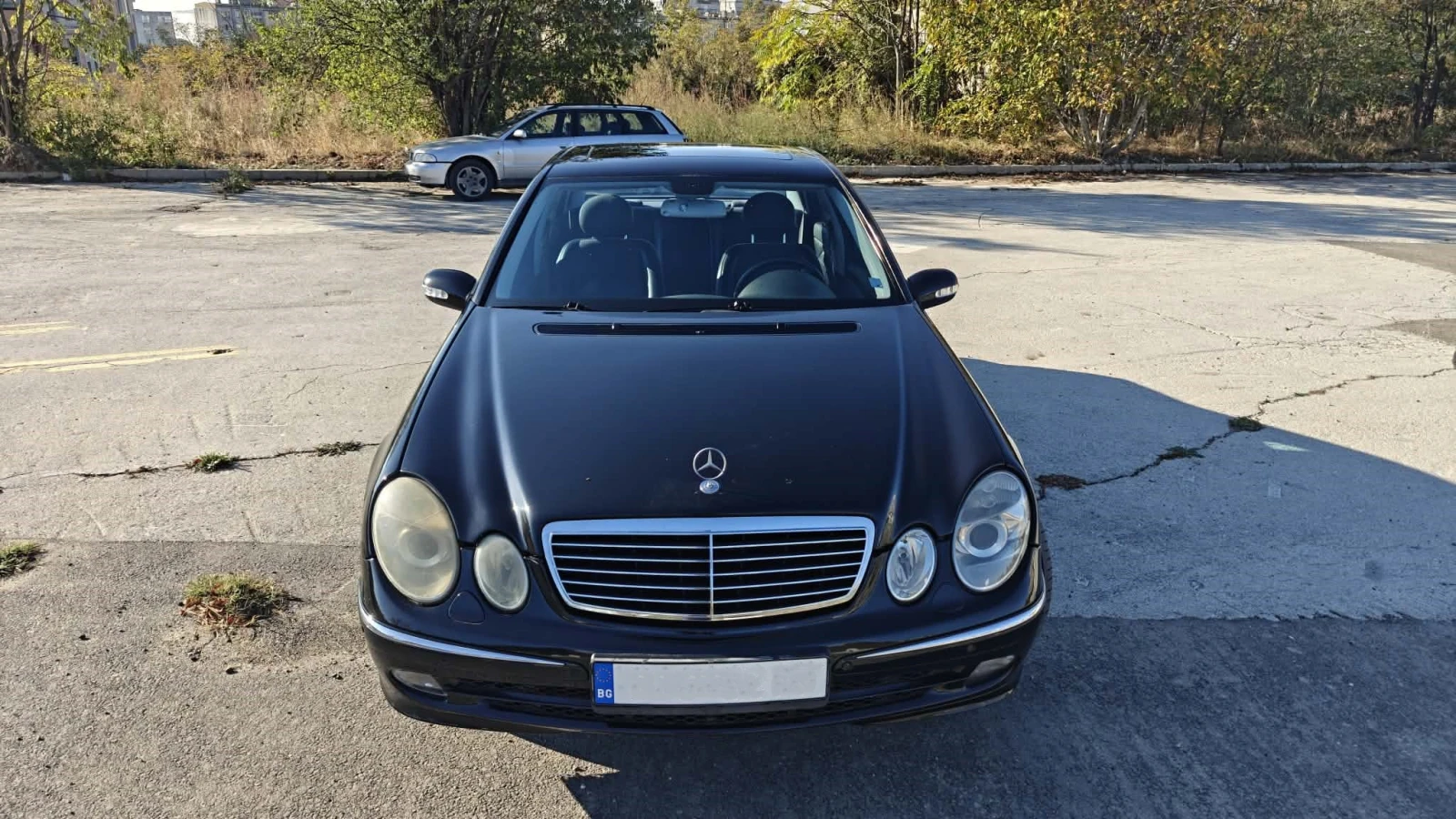 Mercedes-Benz E 220 Elegance, снимка 5 - Автомобили и джипове - 56647051