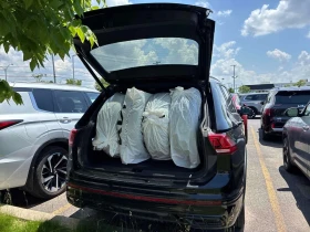 VW Tiguan * Comfortline R Line Black Edition* АВТОКРЕДИТ* , снимка 14