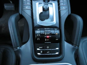 Porsche Cayenne * 3.0TDI PANORAMA 8ZF NAVI * * *  - 35000 лв. / 17895.22 € - 46180014 17