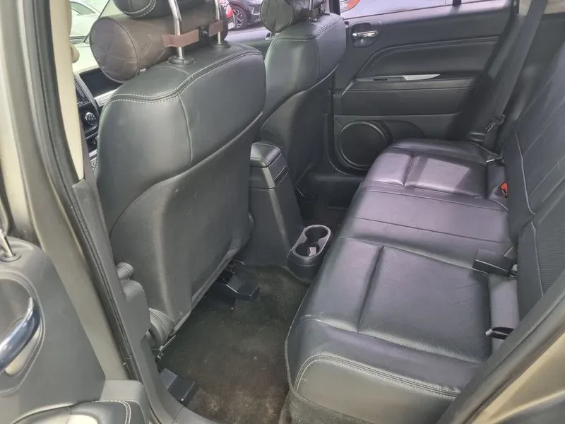 Jeep Compass, снимка 9 - Автомобили и джипове - 54463264