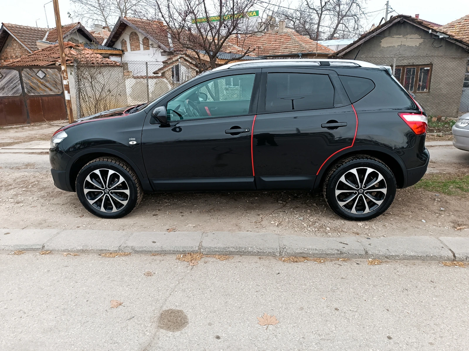 Nissan Qashqai 1.5 - изображение 9