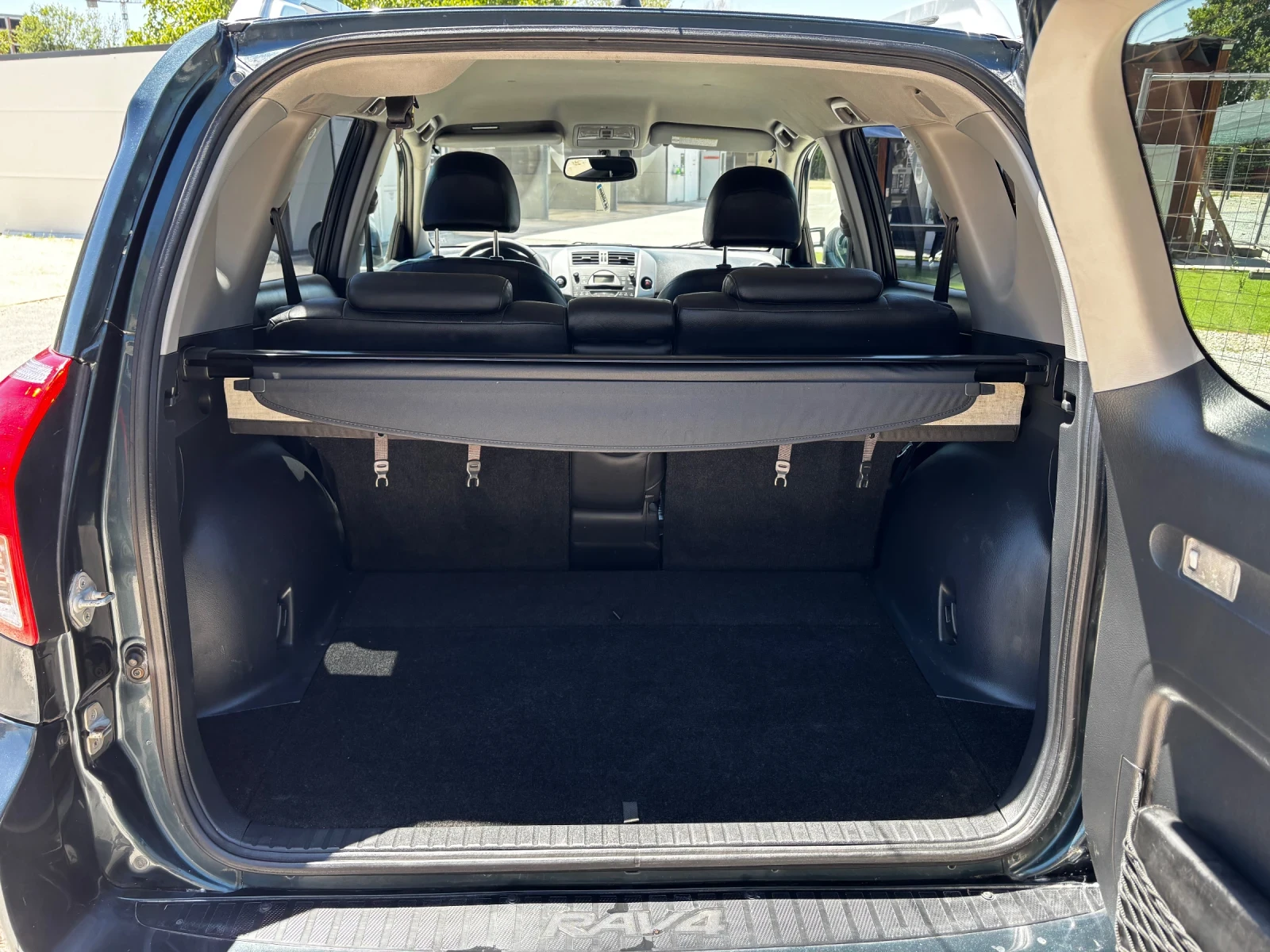 Toyota Rav4  - изображение 6