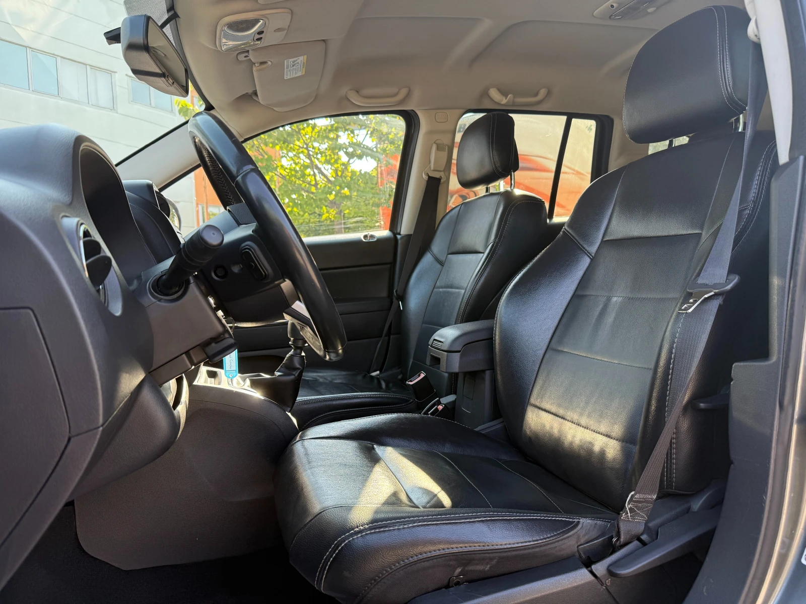 Jeep Compass 2.2d 163 к.с. - изображение 8