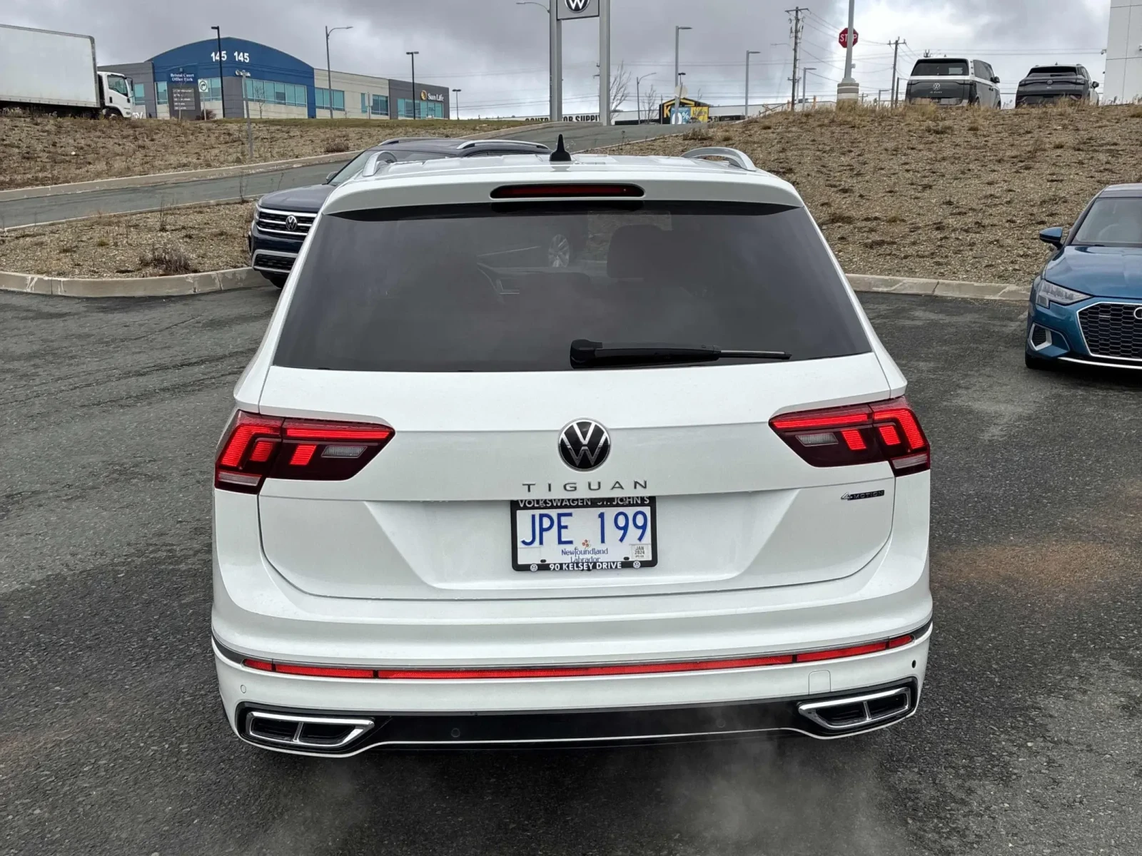 VW Tiguan * CARFAX *    | Mobile.bg   5