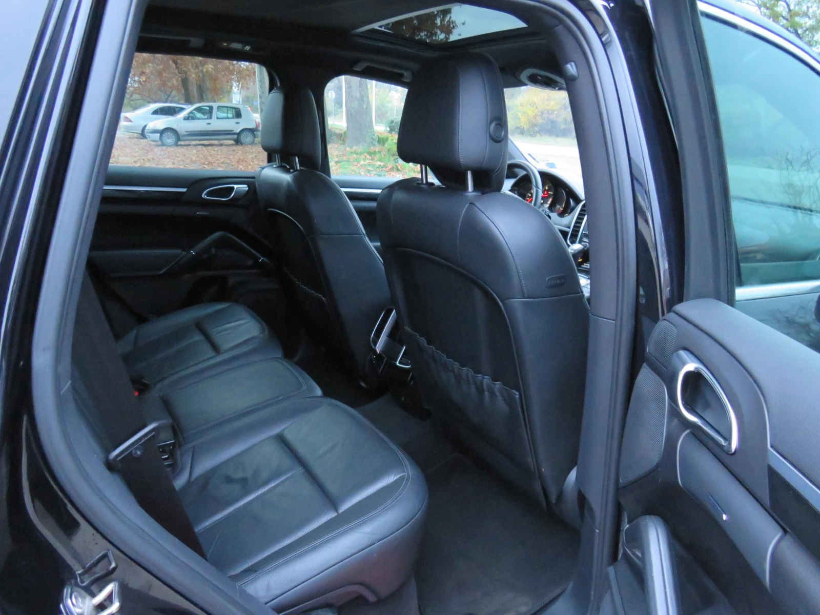 Porsche Cayenne * 3.0TDI PANORAMA 8ZF NAVI * * *  - изображение 10