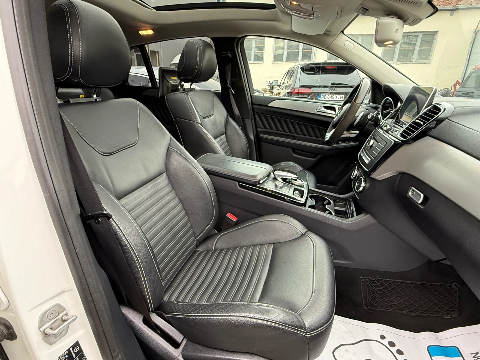 Mercedes-Benz GLE 350 Coupe AMG 63 21  Панорама Мъртва точка HarmanKardo, снимка 16 - Автомобили и джипове - 52852522