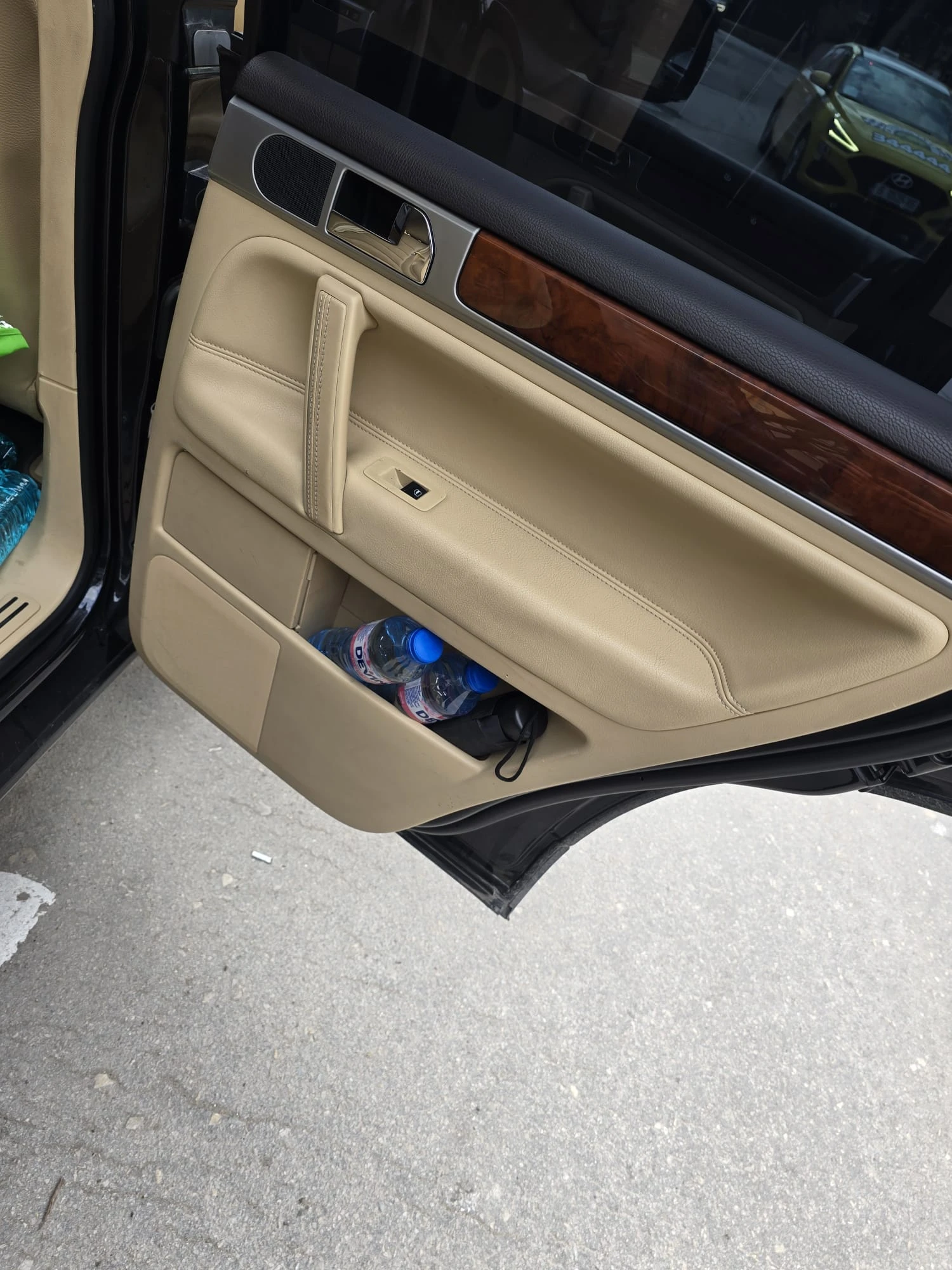 VW Touareg V6 3TDI, снимка 12 - Автомобили и джипове - 53923614