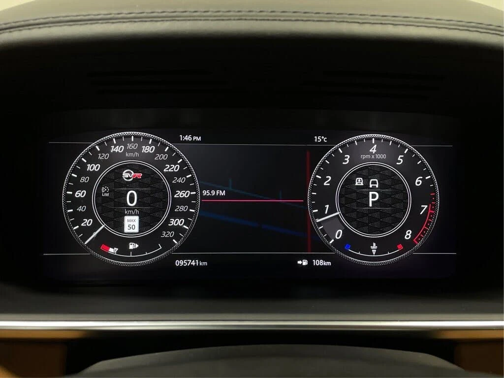 Land Rover Range rover Sport SVR 4WD* АвтоКредит* (Цена до БГ) , снимка 10 - Автомобили и джипове - 53996465