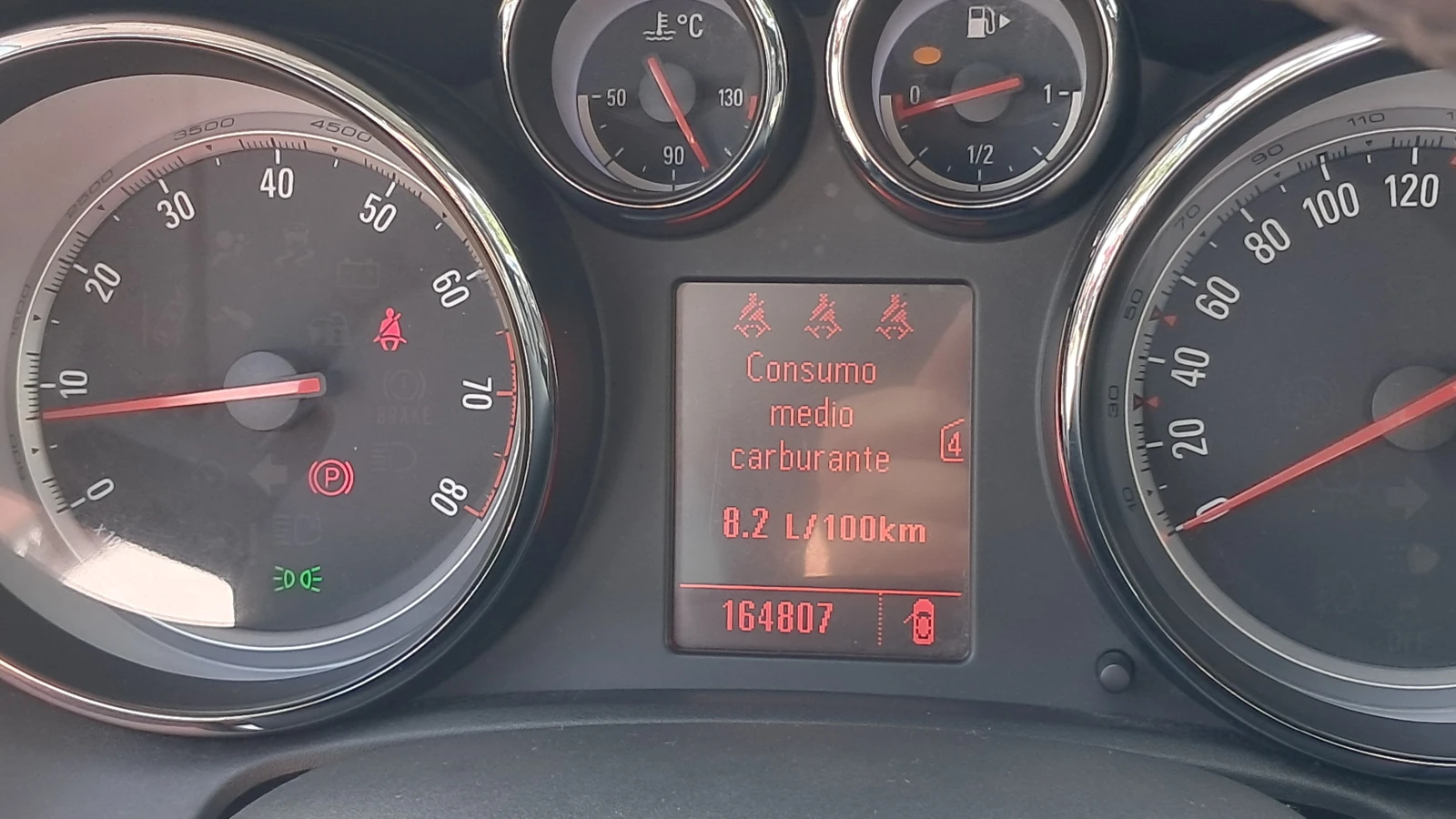 Opel Astra ГАЗ FULL COSMO РЕАЛ КМ ИЗКЛЮЧИТЕЛ СЕРВ КНИЖК УНИКТ, снимка 9 - Автомобили и джипове - 54554659