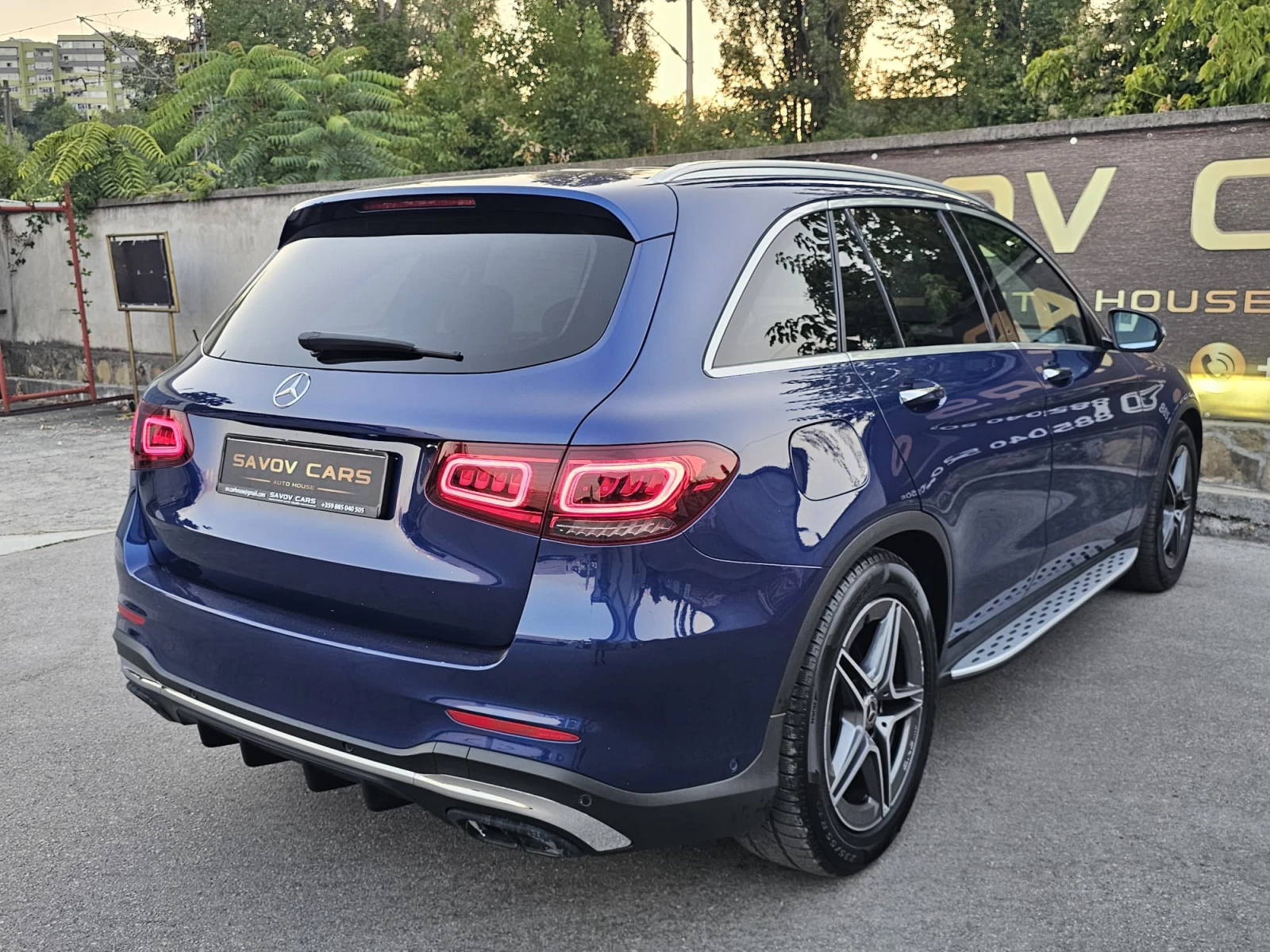 Mercedes-Benz GLC 220 4m/AirM/360c/dis/pano/burmuster/Масаж/ШВЕЙЦАРИЯ!, снимка 4 - Автомобили и джипове - 55780022