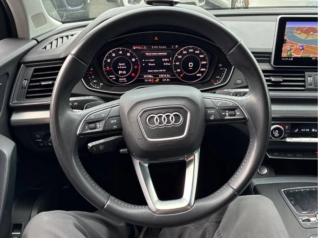 Audi Q5 Technik 45 TFSI * CARFAX* ОПЦИЯ ЗА ФИНАНСИРАНЕ* , снимка 7 - Автомобили и джипове - 55951154
