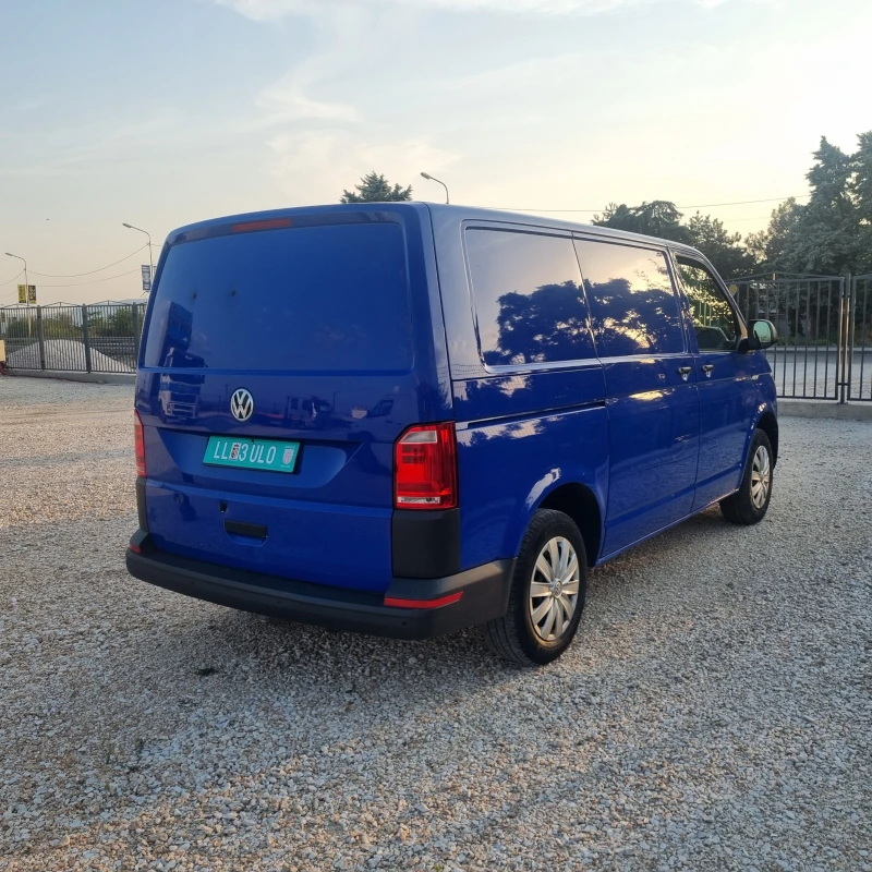 VW Transporter 2.0 150кс Автоматик, снимка 4 - Бусове и автобуси - 51598499
