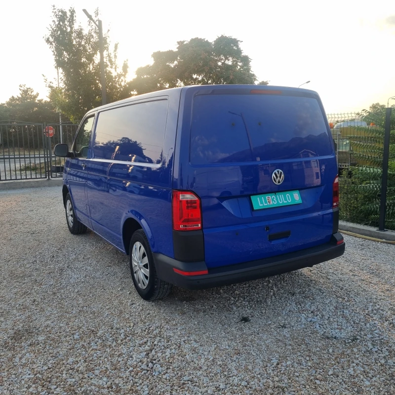 VW Transporter 2.0 150кс Автоматик, снимка 6 - Бусове и автобуси - 51598499