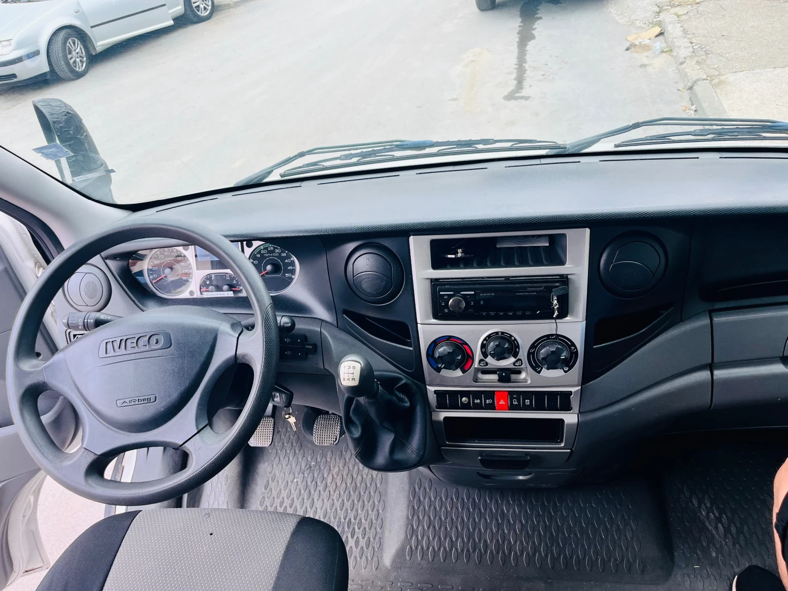 Iveco 35s13  - изображение 8