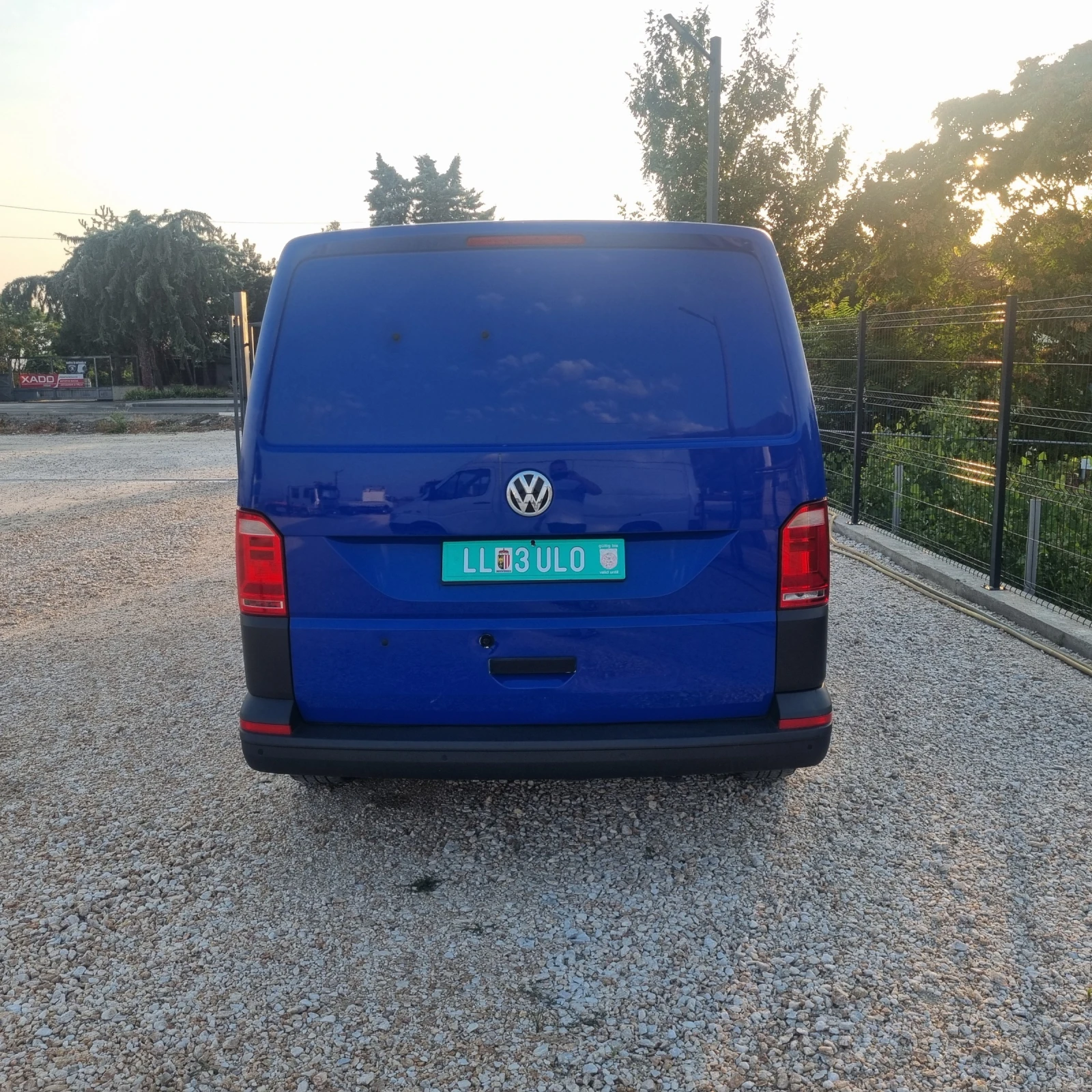 VW Transporter 2.0 150кс Автоматик - изображение 5