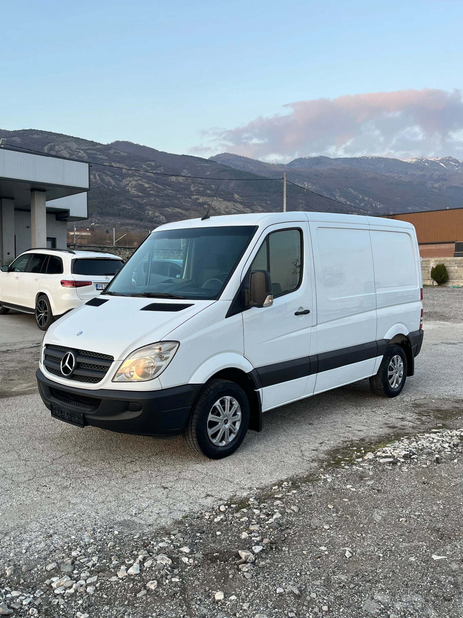 Mercedes-Benz Sprinter 313 CDI AVTOMAT KLIMA, снимка 3 - Бусове и автобуси - 53841592