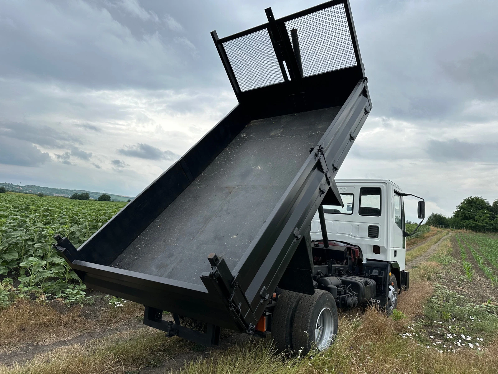 Iveco 75e15 САМОСВАЛ - изображение 9