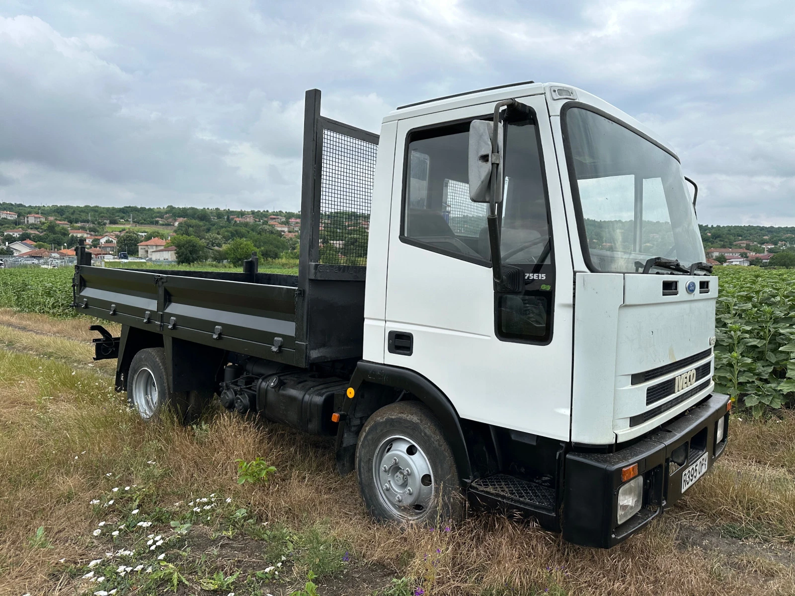 Iveco 75e15 САМОСВАЛ - изображение 6