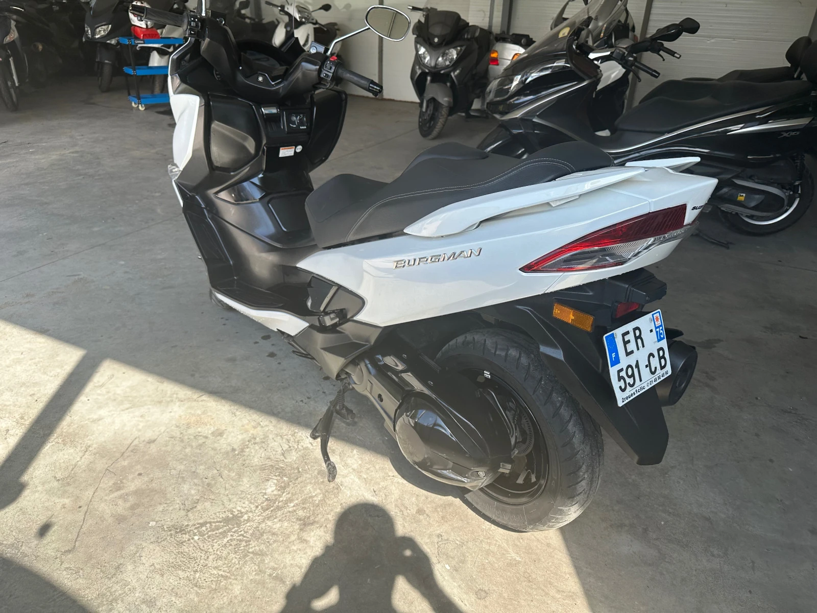 Suzuki Burgman 400i-Abs - изображение 5