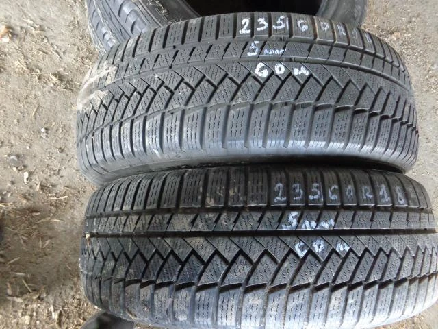 Гуми Зимни 235/60R18, снимка 2 - Гуми и джанти - 20866206