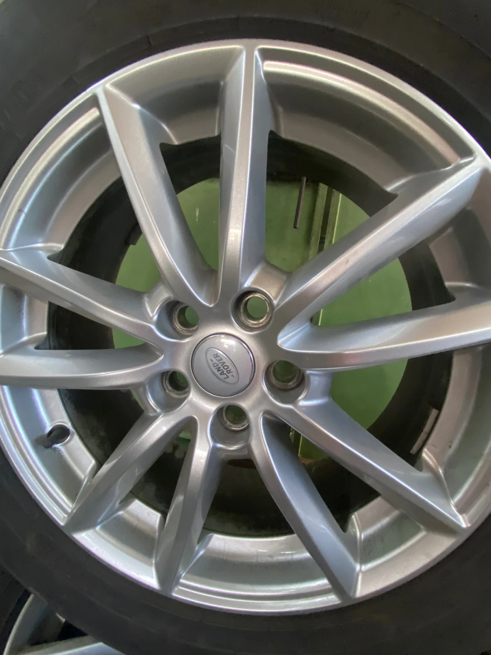    235/65R19  Land Rover Range Rover Sport | Mobile.bg   7