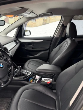 BMW 216, снимка 11