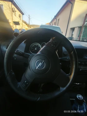 Opel Astra Gtc opc pack, снимка 1