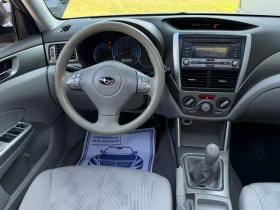 Subaru Forester 2.5i 170к.с * 4х4* * Климатроник* , снимка 10