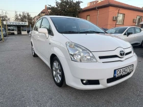 Toyota Corolla verso 2.2D4D-136k.c., снимка 3