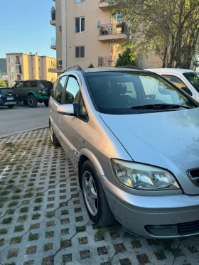 Opel Zafira 2, 2 Дизел , Facelift, 7 места, снимка 13