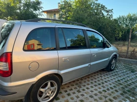 Opel Zafira 2, 2 Дизел , Facelift, 7 места, снимка 14