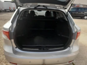 Обява за продажба на Toyota Avensis 1.8 ~11 290 лв. - изображение 11 | Auto.bg Обява за продажба на Toyota Avensis 1.8 ~11 290 лв. - изображение 11