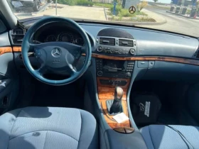 Mercedes-Benz 220, снимка 3