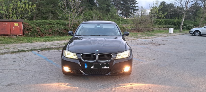 BMW 320 2.0i-Фейс Лифт* Автомат* , снимка 1 - Автомобили и джипове - 45641903